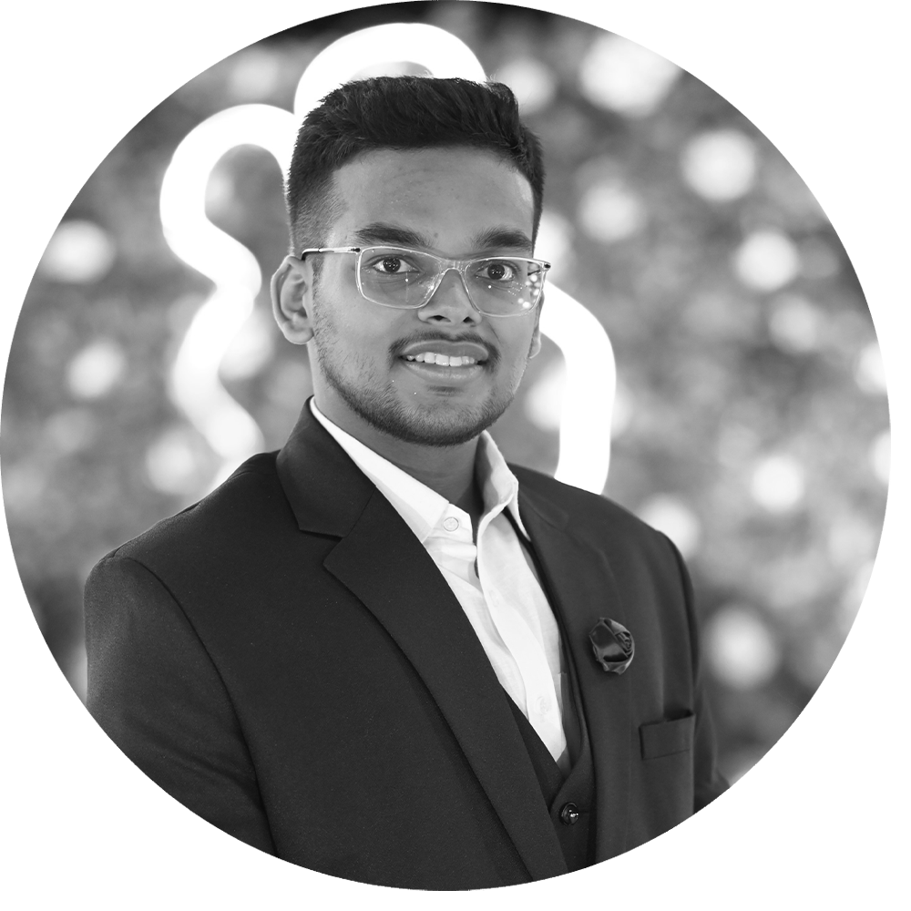 Yash Dev Ladha profile picture